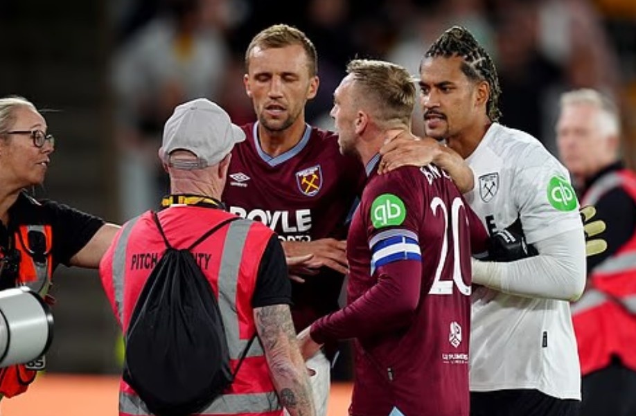 West Ham dau Wolves anh 1