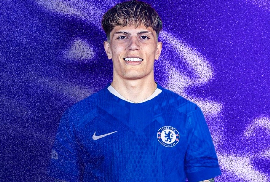 Garnacho roi MU voi gia ky luc hinh anh