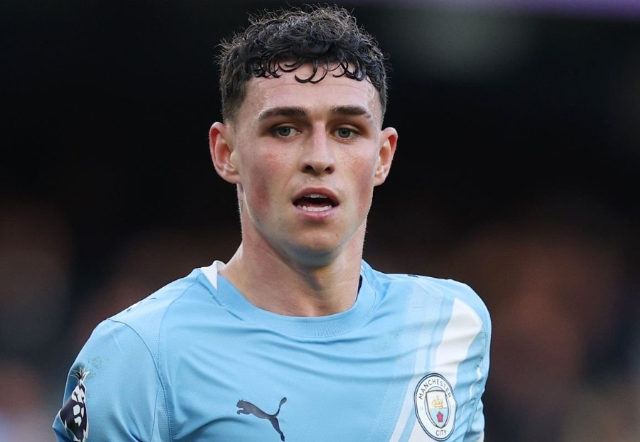 Man City nhan de nghi ky luc cho Foden hinh anh