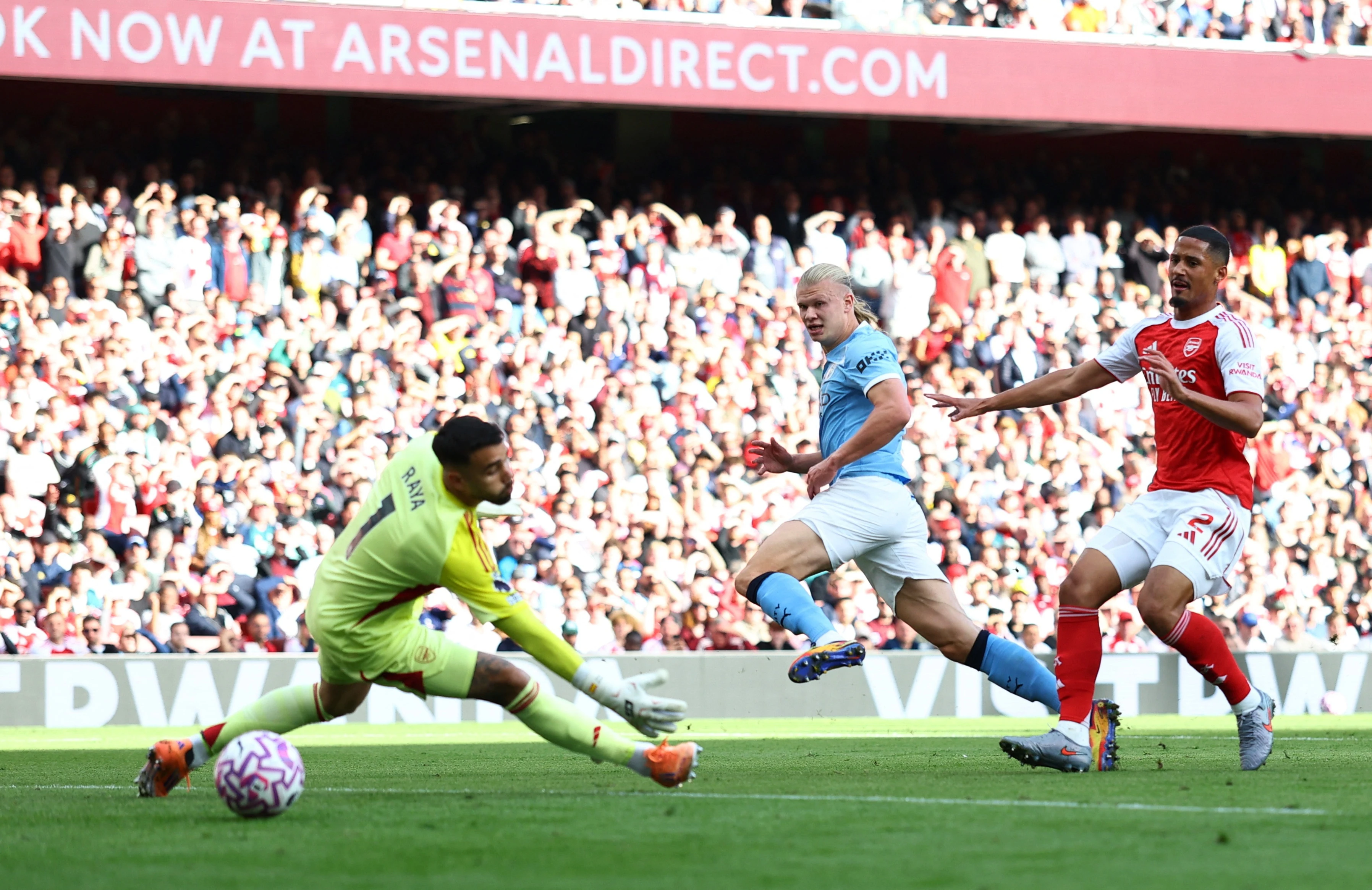 Arsenal dau Man City anh 1