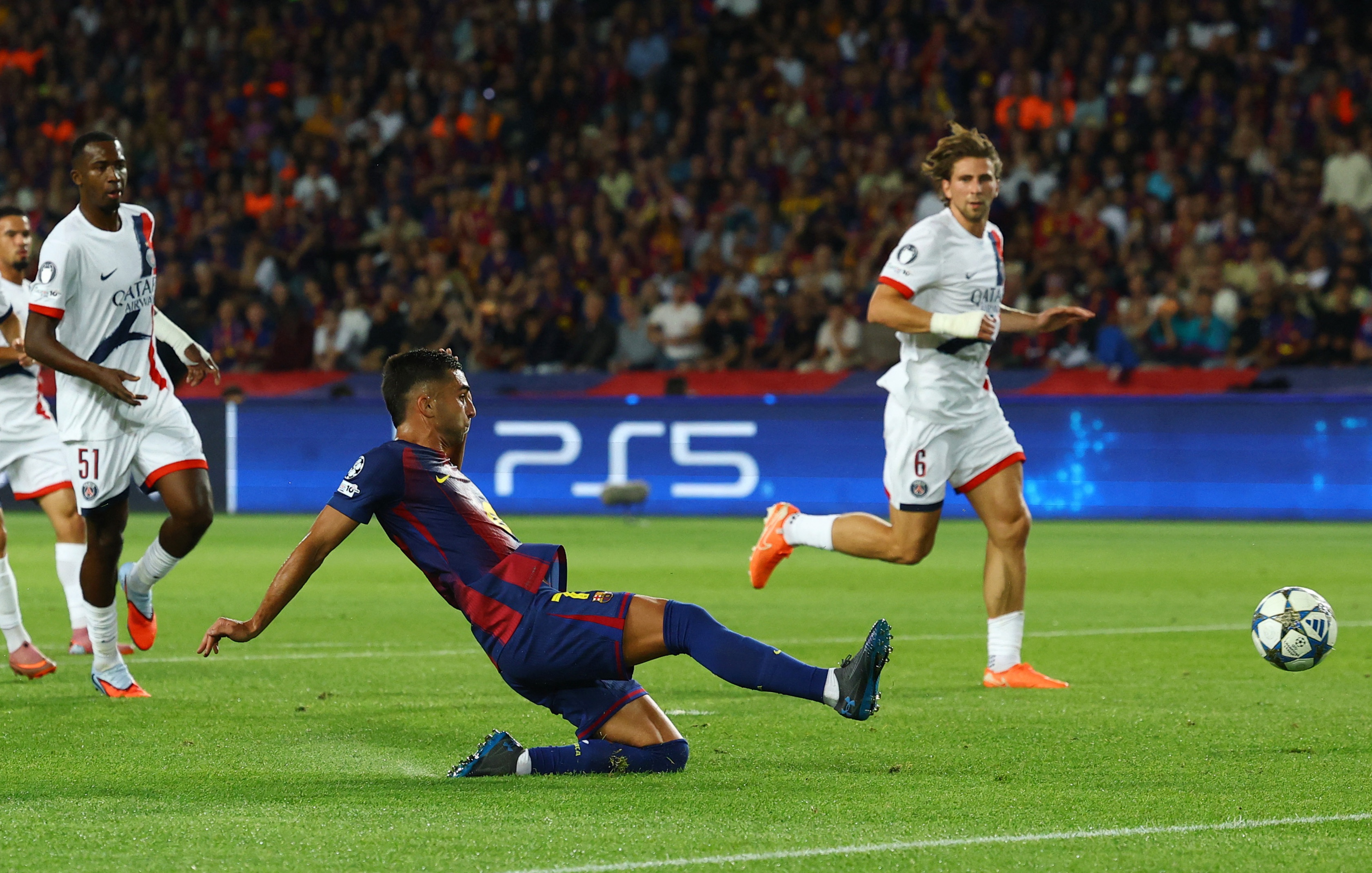 Barcelona dau PSG anh 2