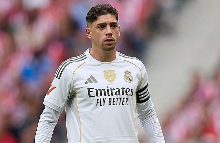 Real Madrid ra gia ban Valverde hinh anh