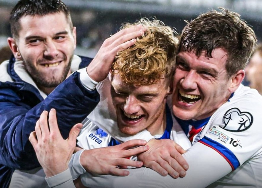 Dia chan tai vong loai World Cup khu vuc chau Au hinh anh