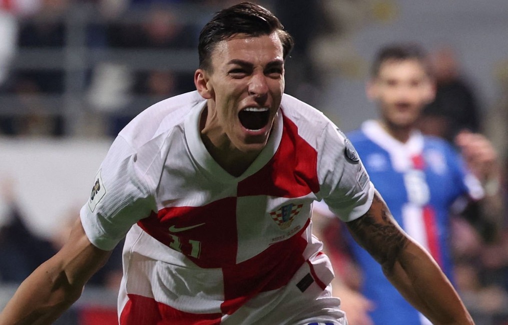 Croatia lam nen lich su o World Cup hinh anh