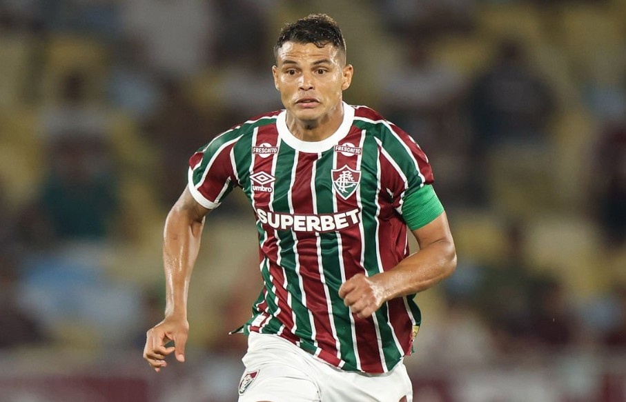 Thiago Silva tro lai chau Au o tuoi 41 hinh anh