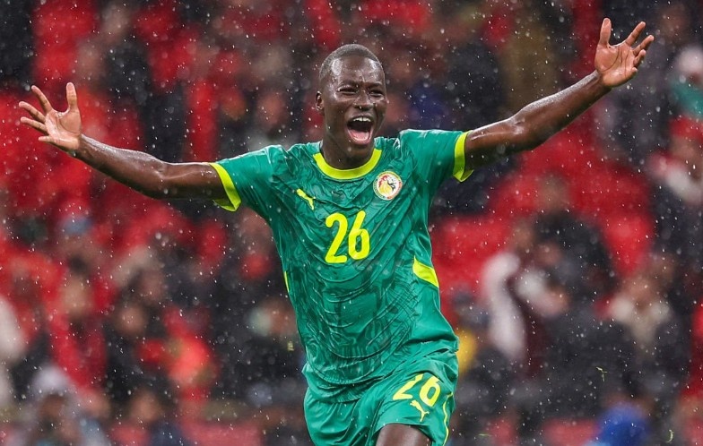 Senegal vo dich chau Phi sau tran chung ket dien ro hinh anh