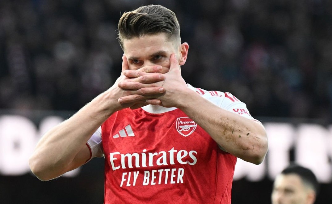 Gyokeres thang hoa, Arsenal lam dieu chua tung co trong hon 2 thap ky hinh anh