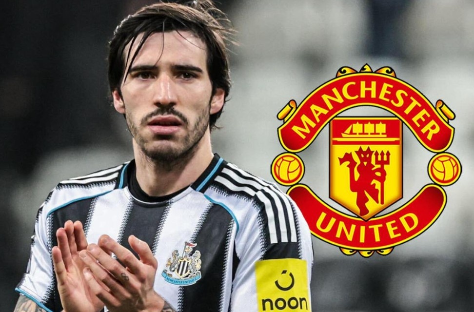 MU muon pha ky luc chuyen nhuong de thay Casemiro hinh anh