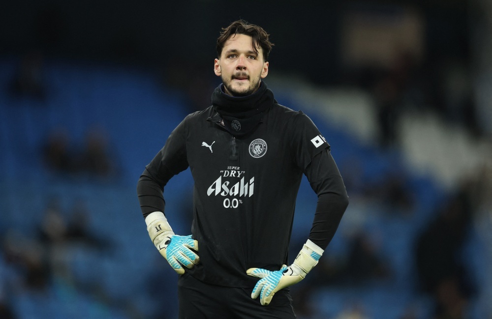 Trafford tra gia vi chon Man City thay Newcastle hinh anh