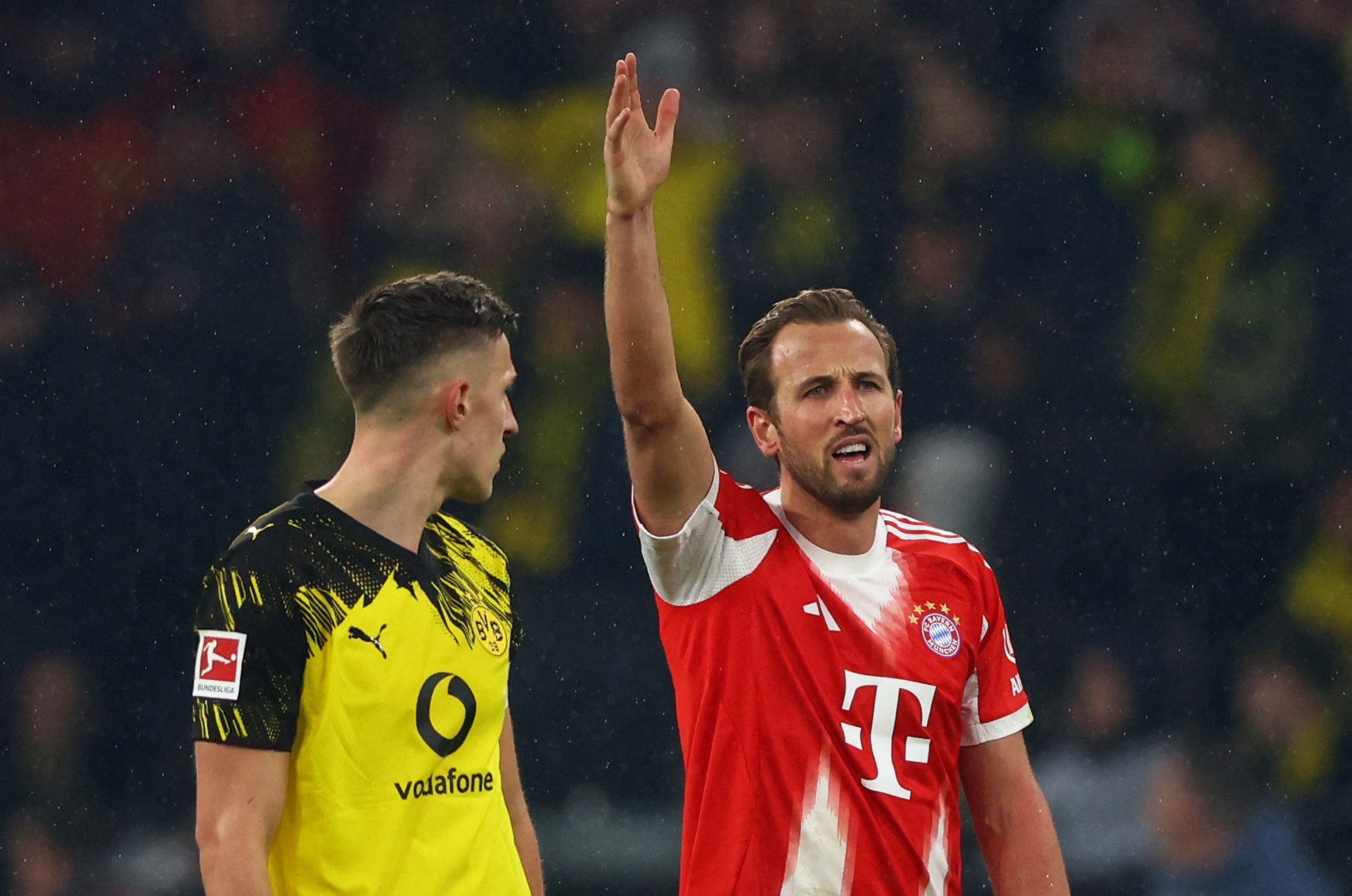 Kane khien Bundesliga run ray hinh anh