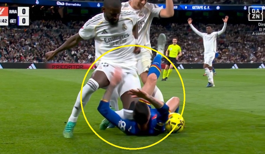 Rudiger gay phan no hinh anh