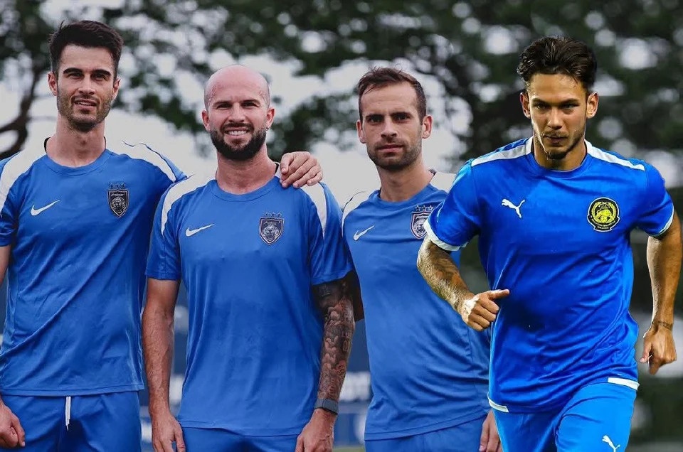 4 cau thu nhap tich Malaysia bi cam thi dau tai giai quoc noi hinh anh