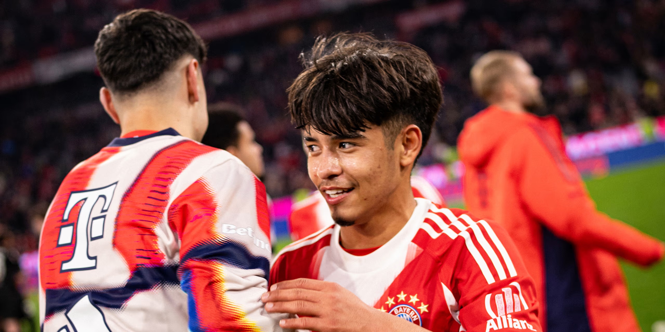 Bayern mo duong cho tai nang tre, Thai Lan nhin gi? hinh anh