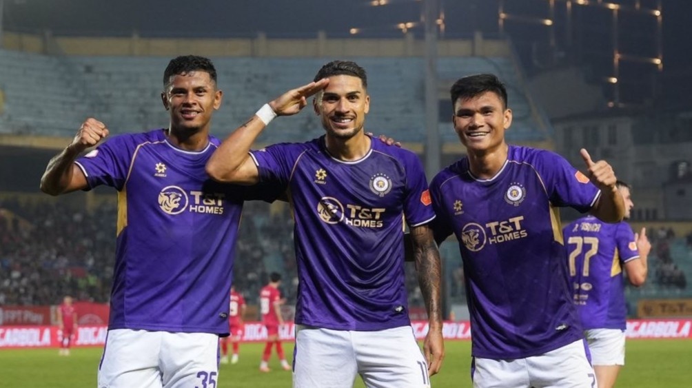 CLB Ha Noi lanh lung truoc the tran ap dao cua CAHN hinh anh