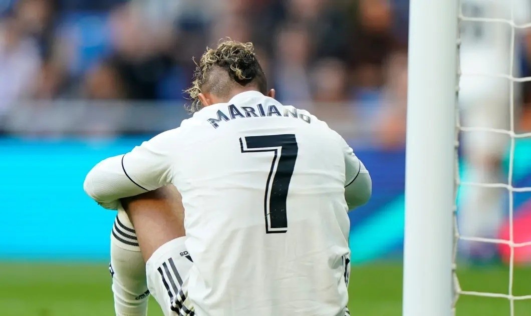 Ac mong cua nguoi ke thua ao so 7 tai Real hinh anh