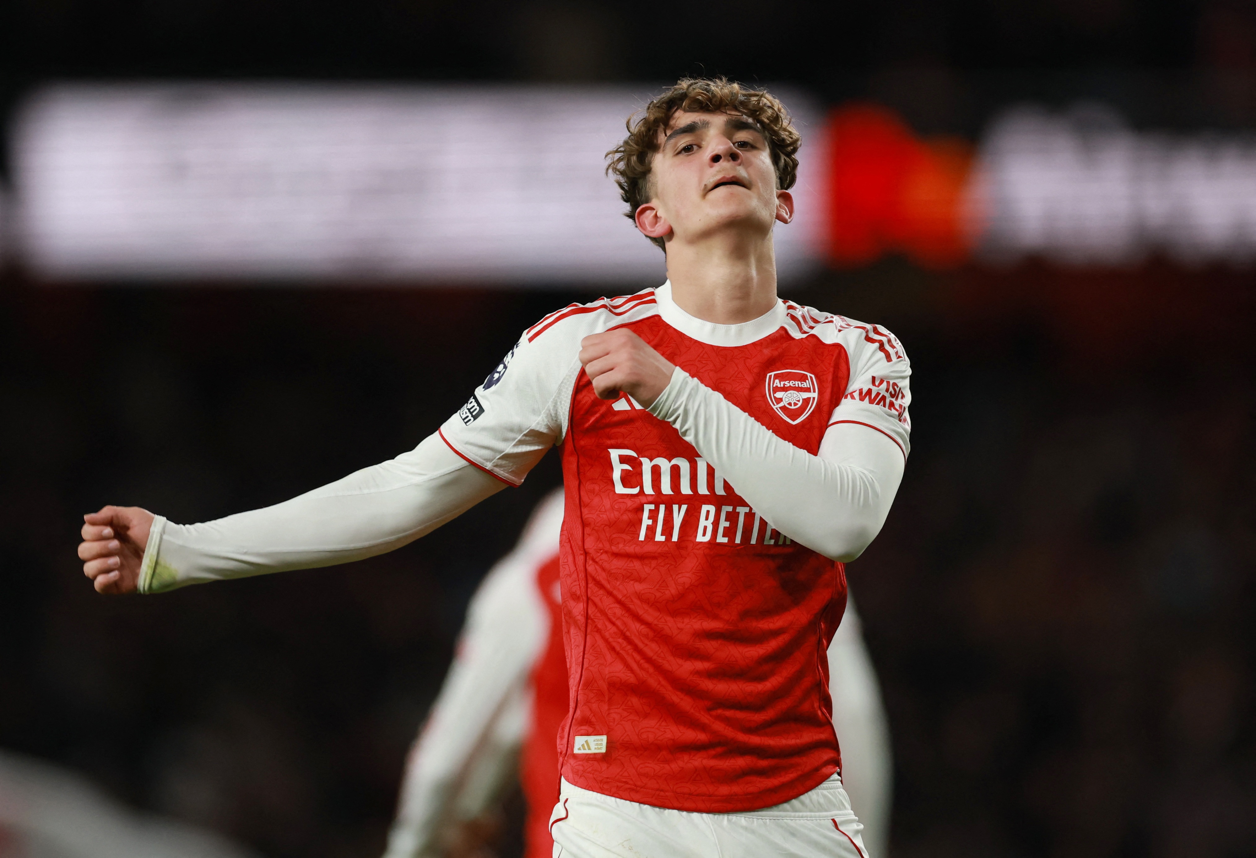 Sao tre 16 tuoi lam nen lich su tai Premier League hinh anh