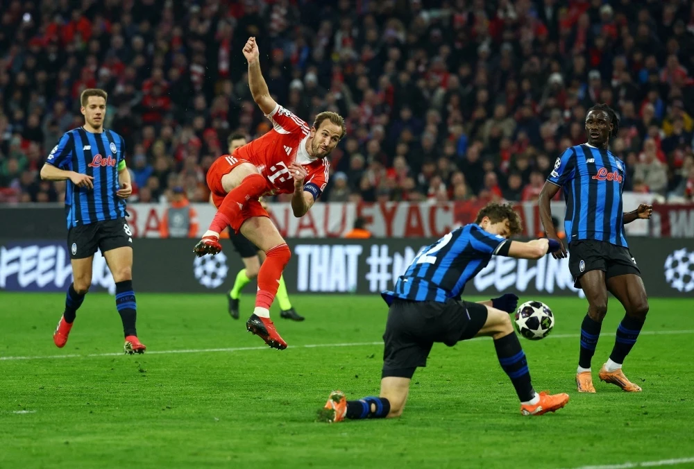 Kane khien Real Madrid phai de chung hinh anh