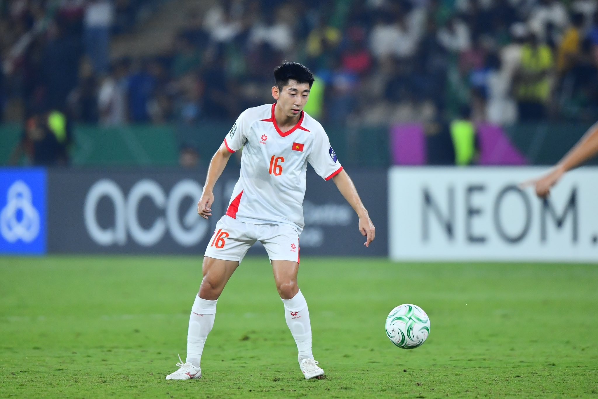 Nhat Minh len tuyen - thuong hay xung dang? hinh anh