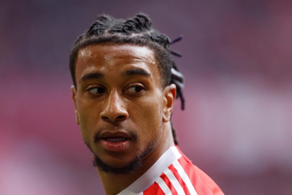 200 trieu euro cho Olise co phai dien ro? hinh anh