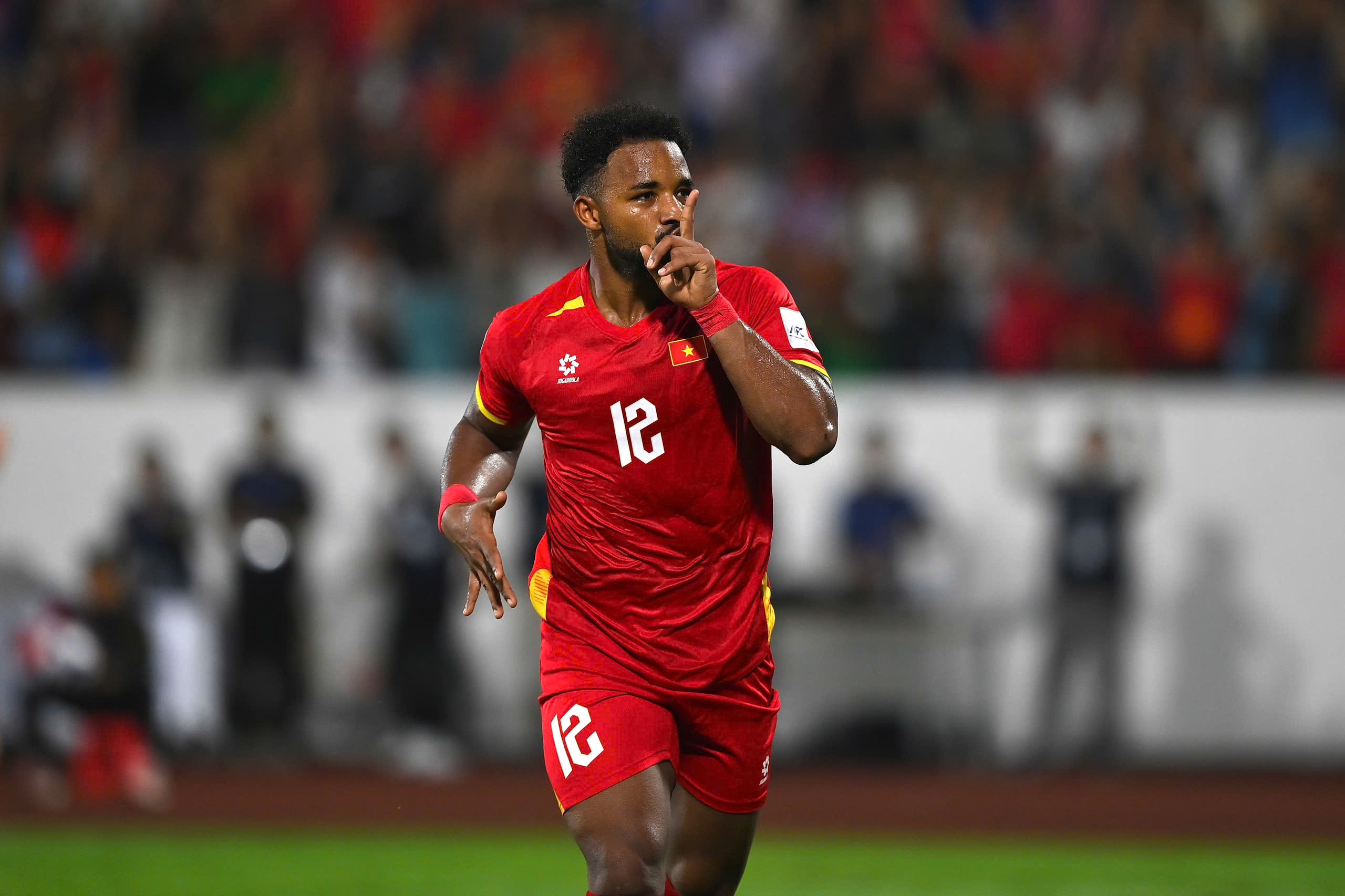 Tuyen Viet Nam 3-1 Malaysia: Xuan Son lap cu dup hinh anh