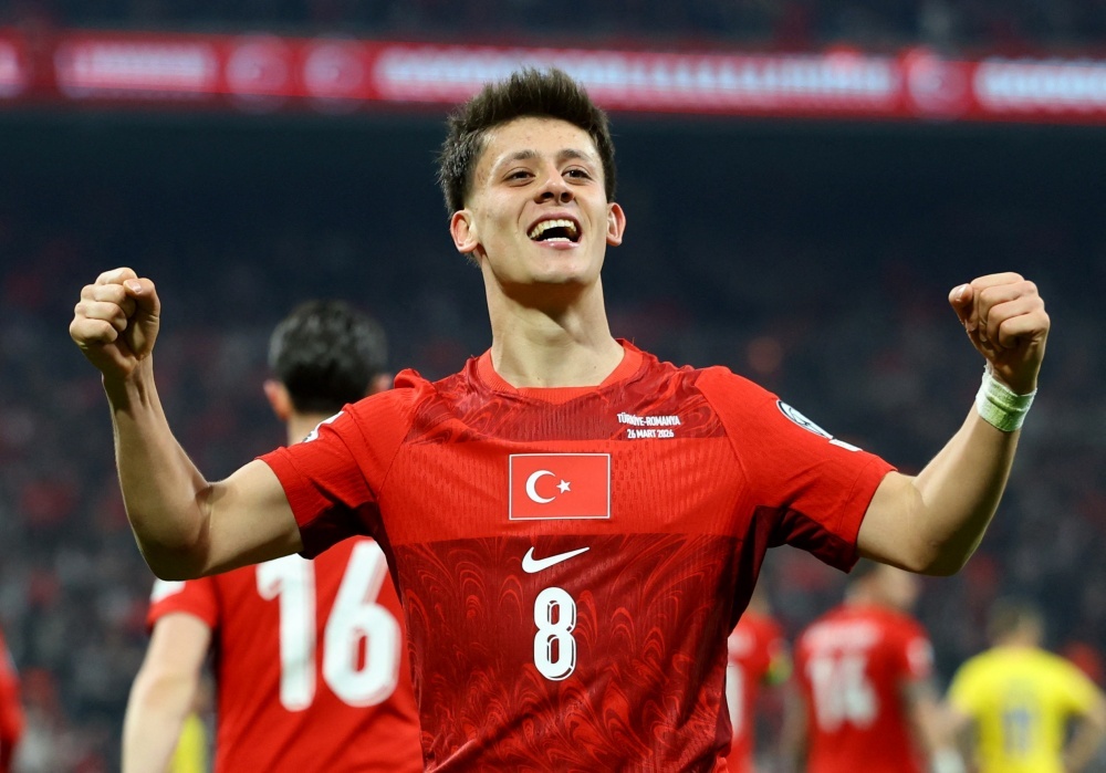 Real Madrid 'thoat hiem' sau FIFA Days hinh anh