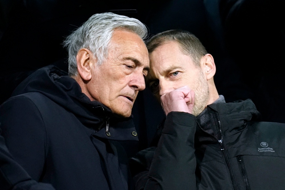 Chu tich FIGC tu chuc sau cu soc World Cup cua Italy hinh anh