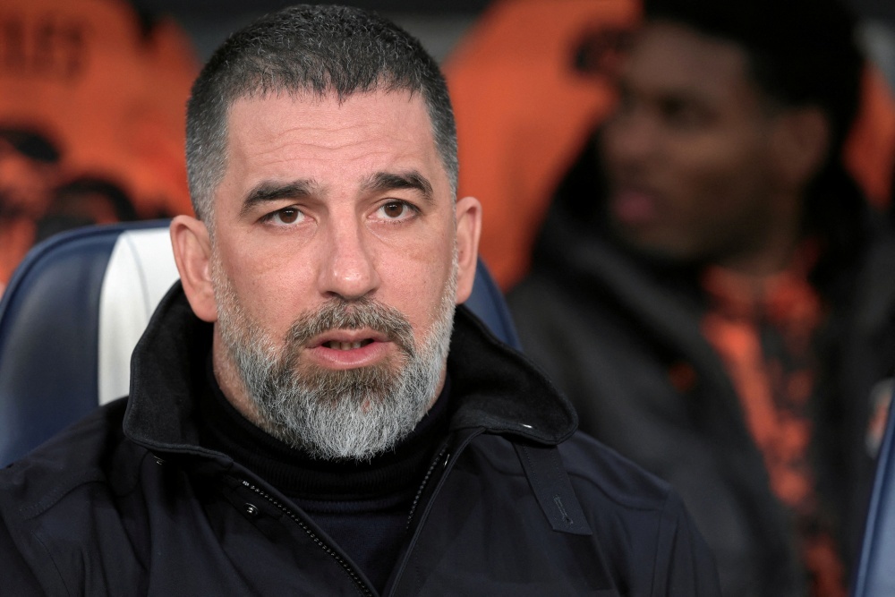 Arda Turan va phep mau Shakhtar hinh anh