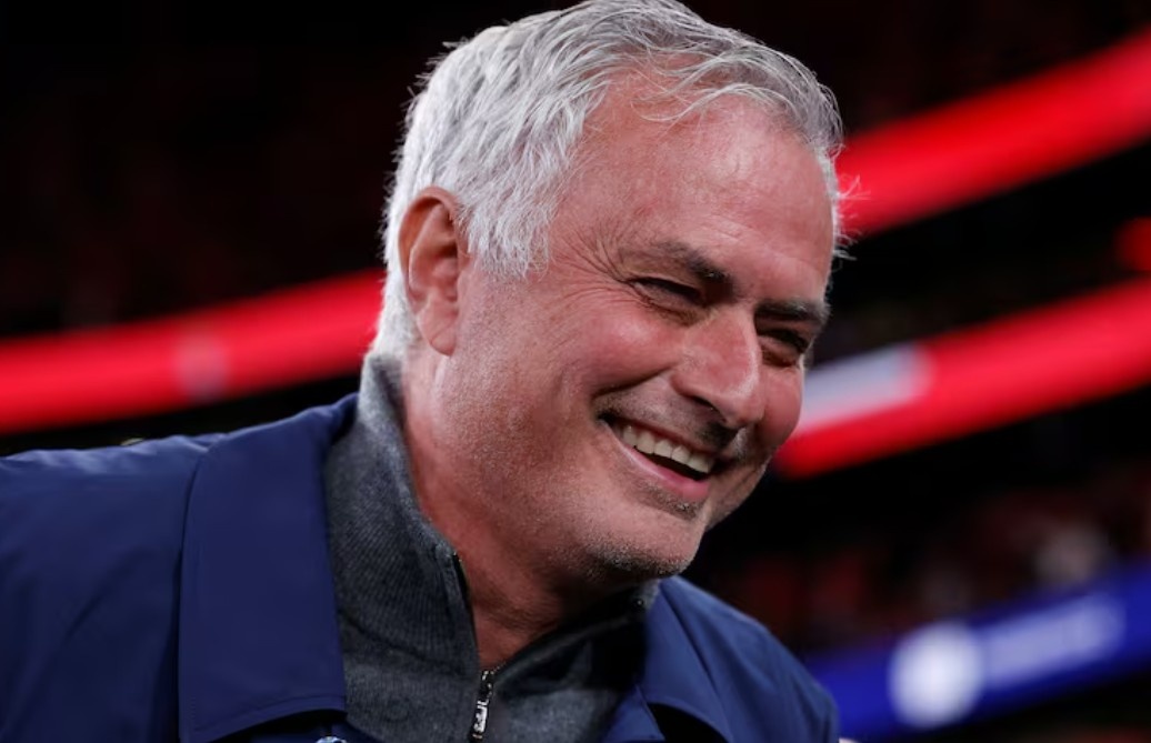 Mourinho va nghich ly tai Benfica hinh anh