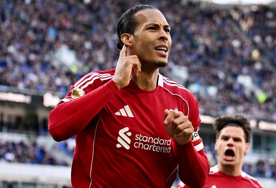 Liverpool bao tin buon cho Chelsea hinh anh