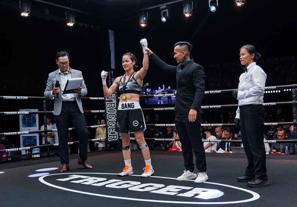 Nguoi dep boxing Le Thi Bang tro lai an tuong hinh anh