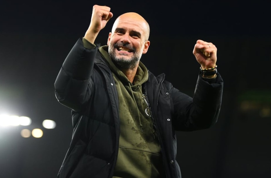 Man City giu chan Pep bang bom tan dat ky luc hinh anh