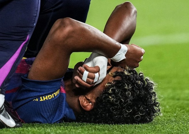 Yamal do guc, nguy co lo World Cup hinh anh