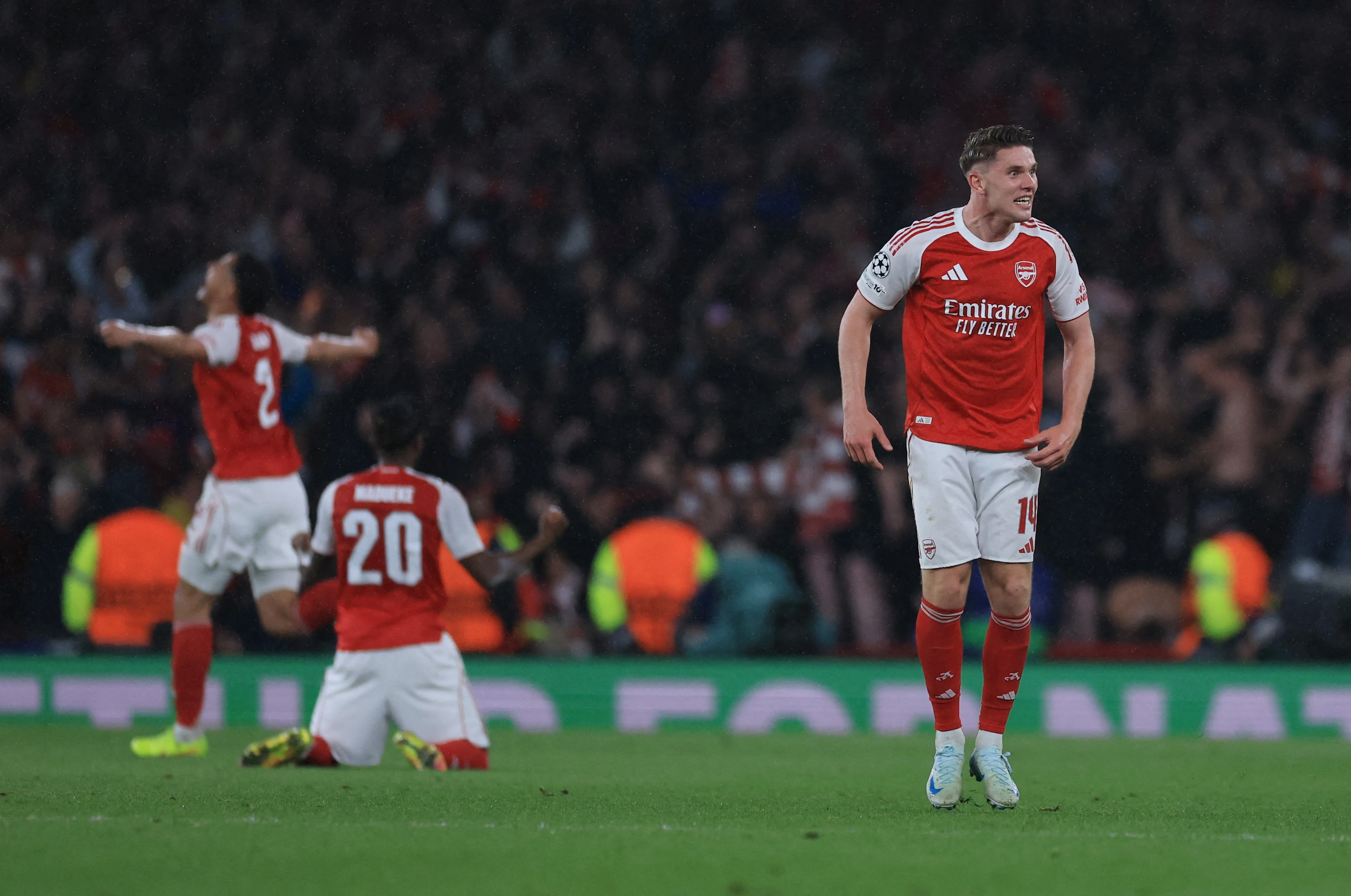 Arsenal anh 4