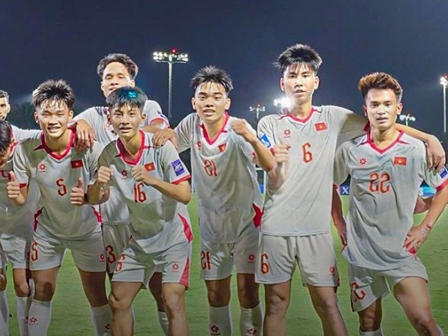 U17 Viet Nam ra quan thang loi o giai chau A hinh anh