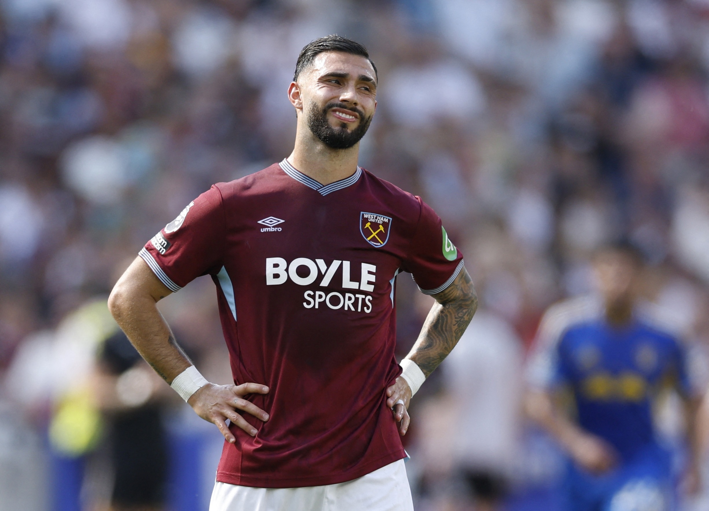 West Ham rat gan voi tam ve xuong hang hinh anh