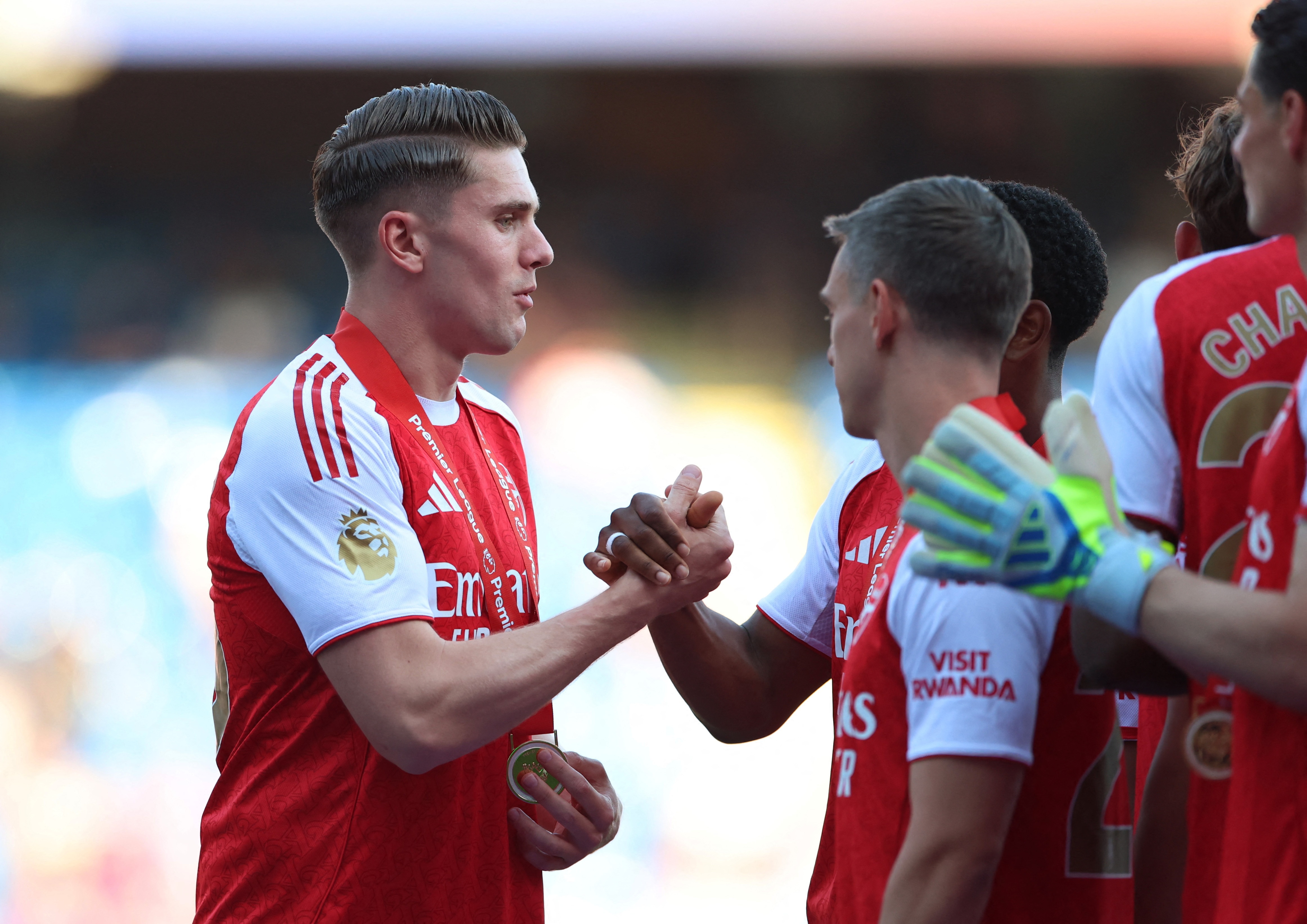 Arsenal anh 5