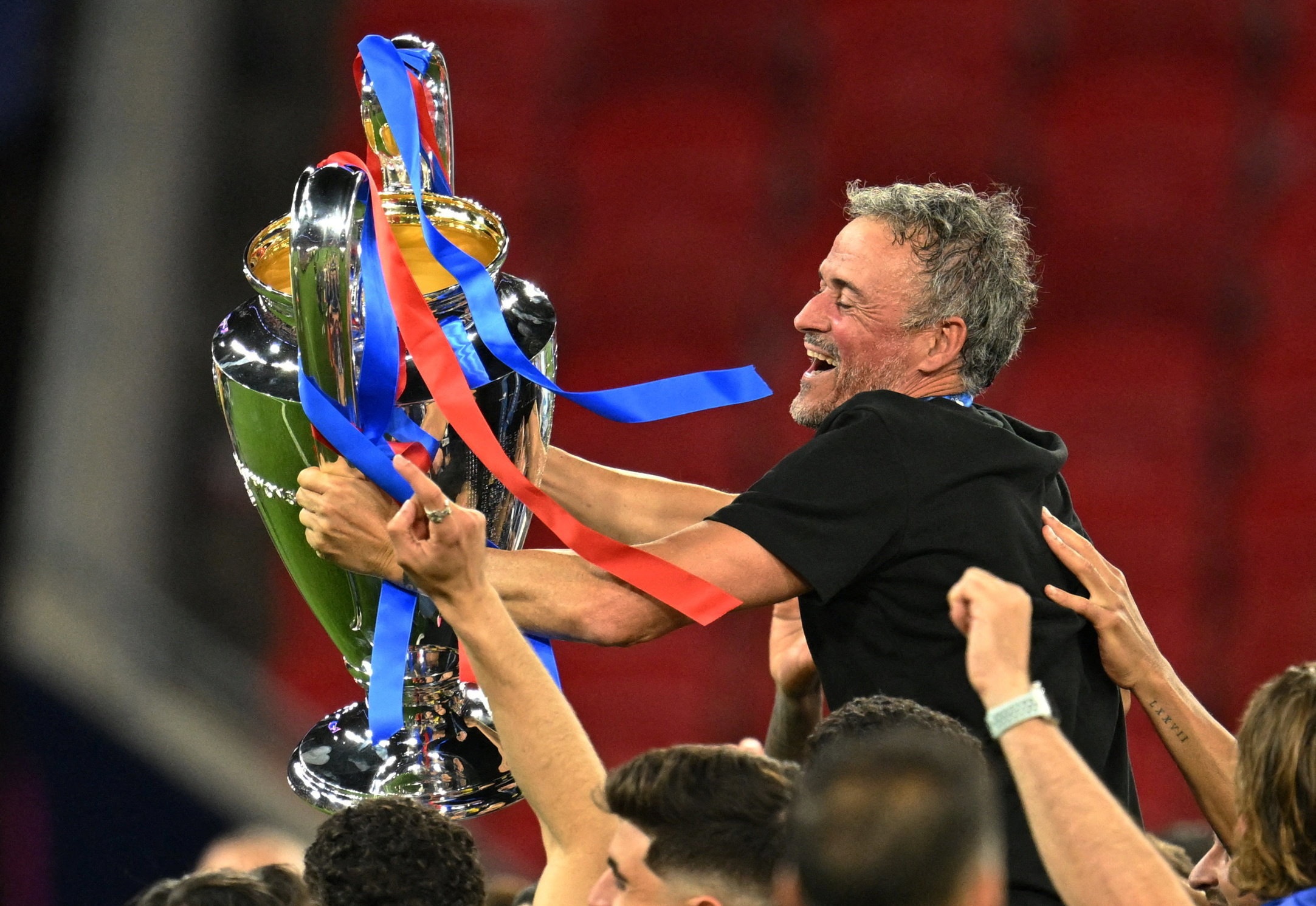 Luis Enrique da dung ve Mbappe hinh anh