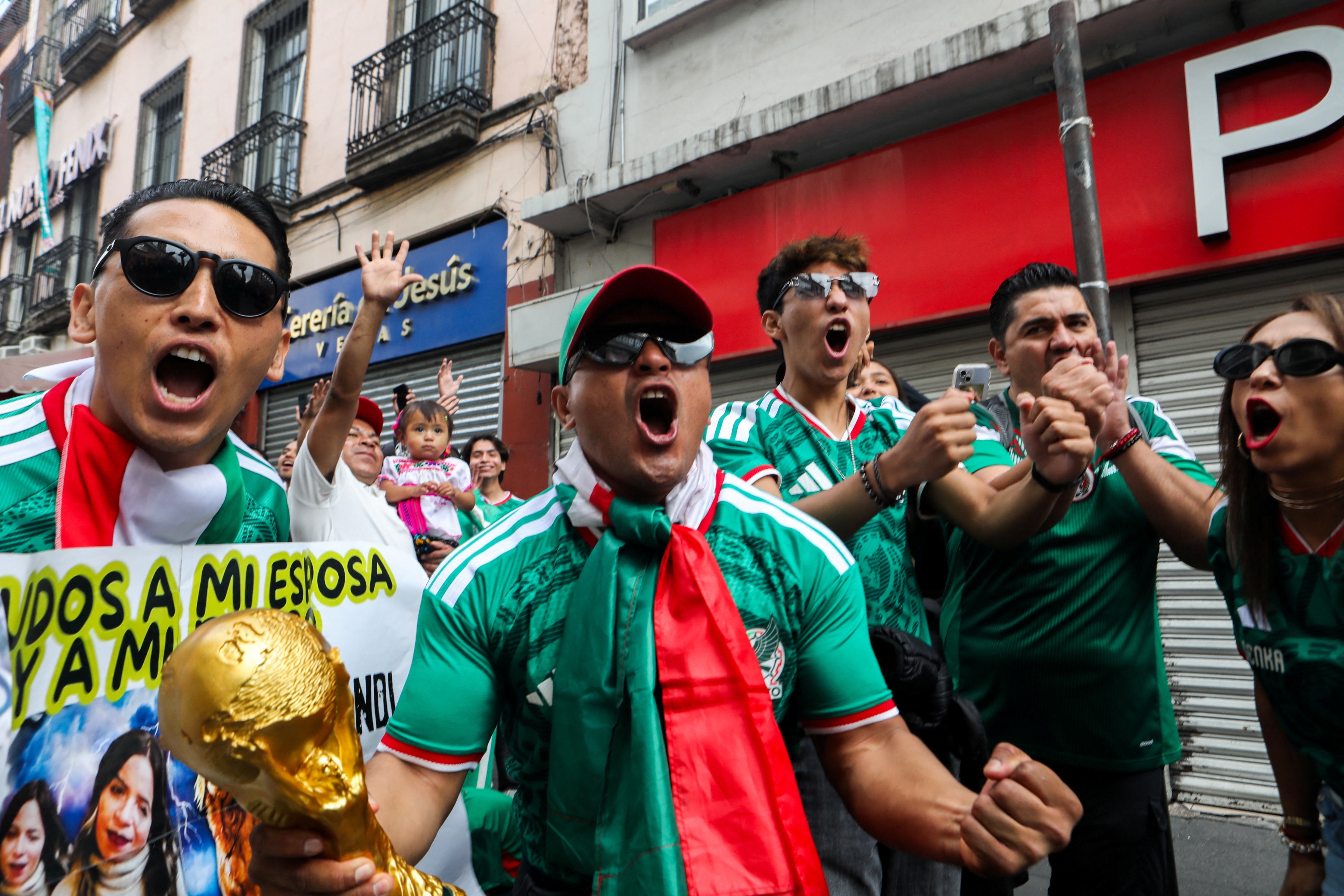 Le khai mac dac biet nhat lich su World Cup hinh anh