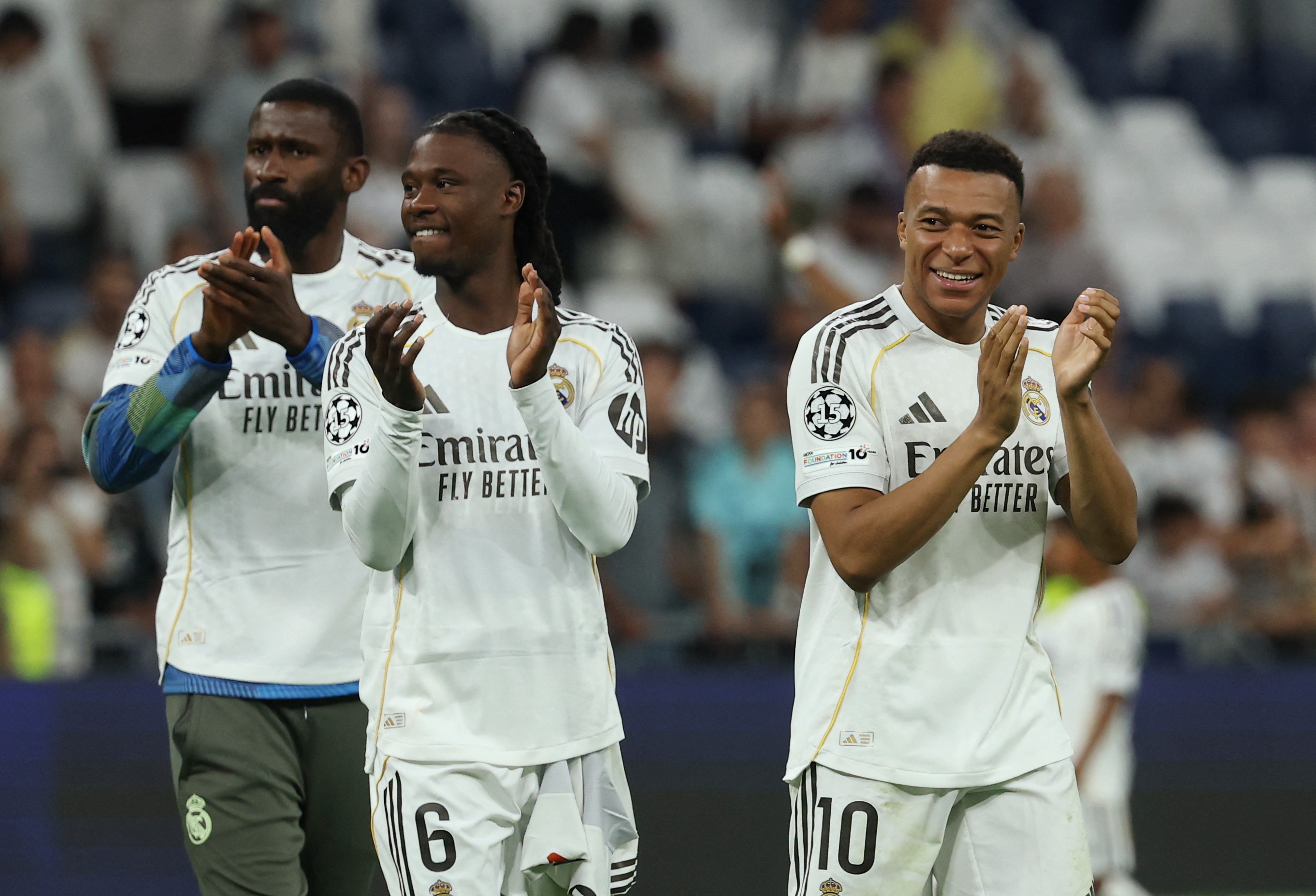 Real Madrid chuan bi thanh ly sao lon o hang tien ve hinh anh