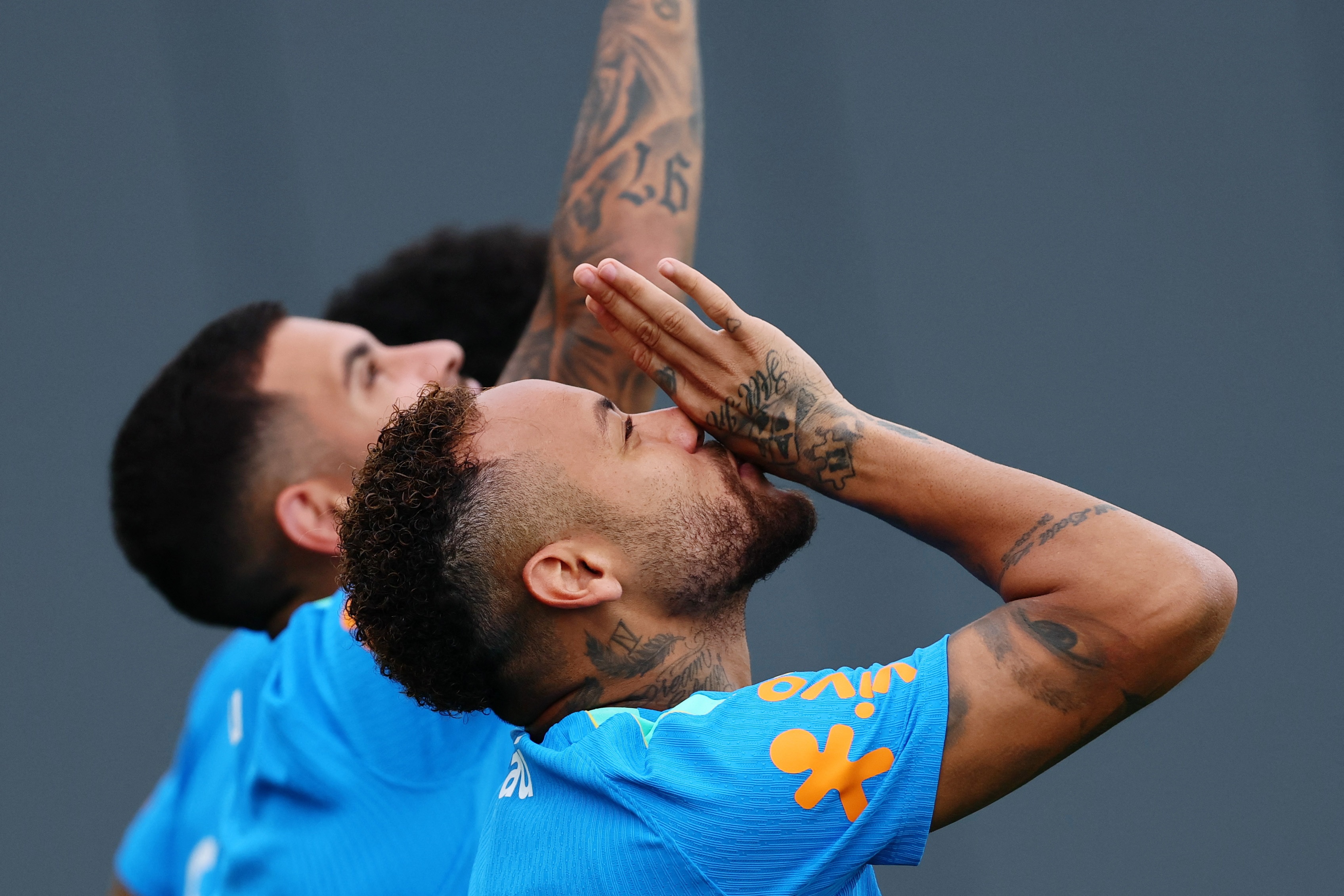'Sieu du bi' Neymar hinh anh