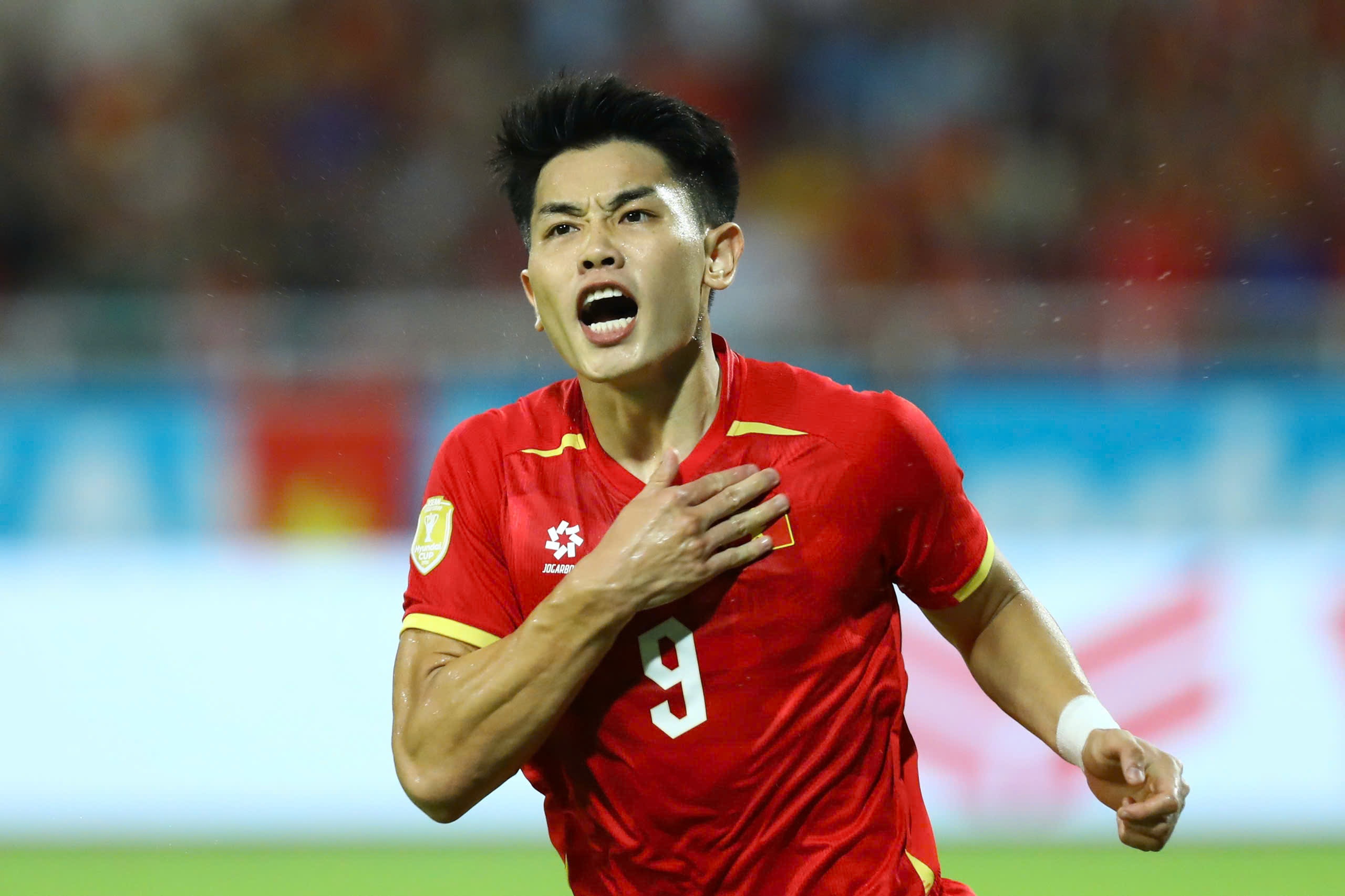 Tuyển Việt Nam 1-0 Campuchia: Đình Bắc ghi bàn sau pha solo