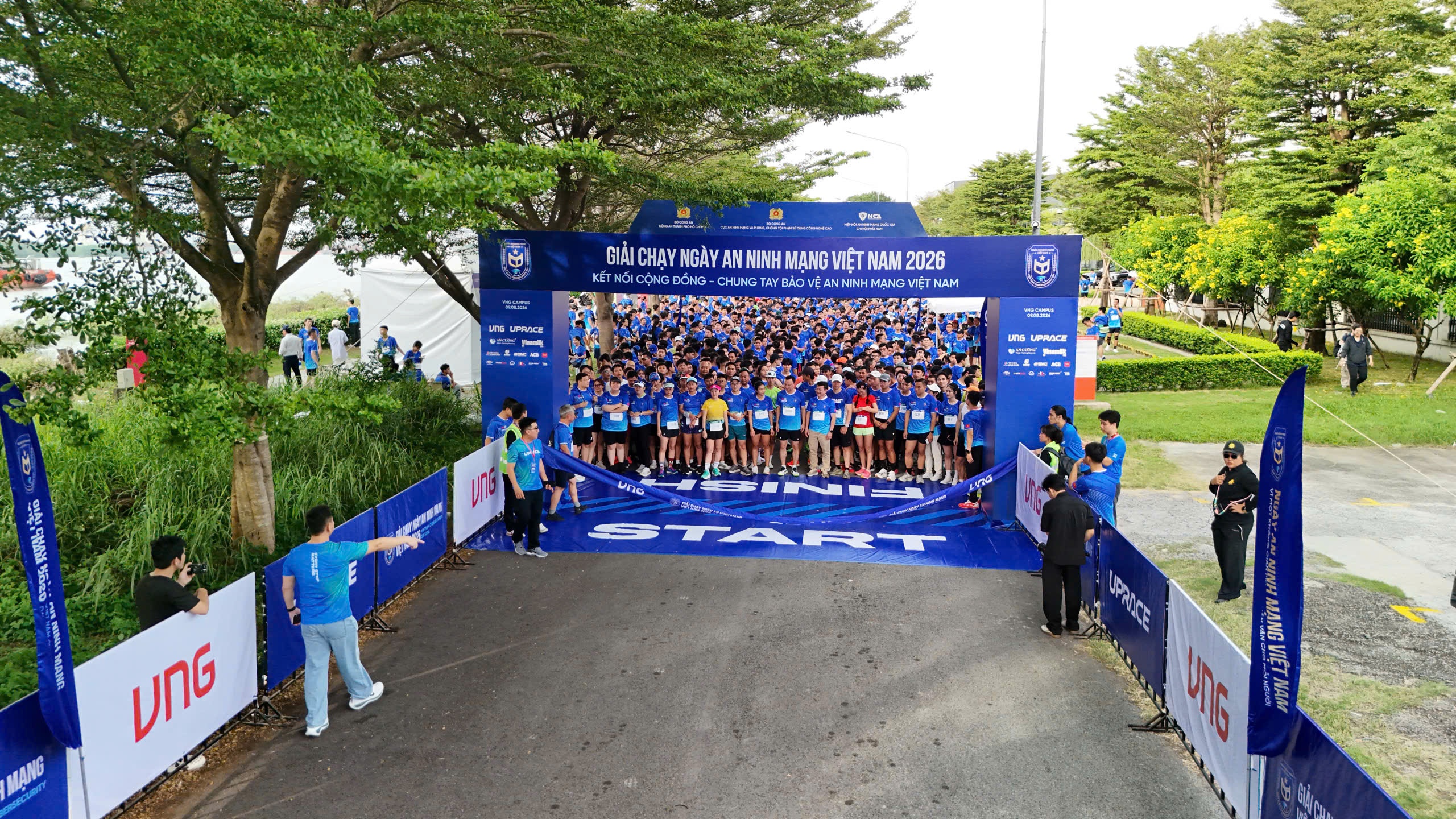 giải chạy ảnh 1
