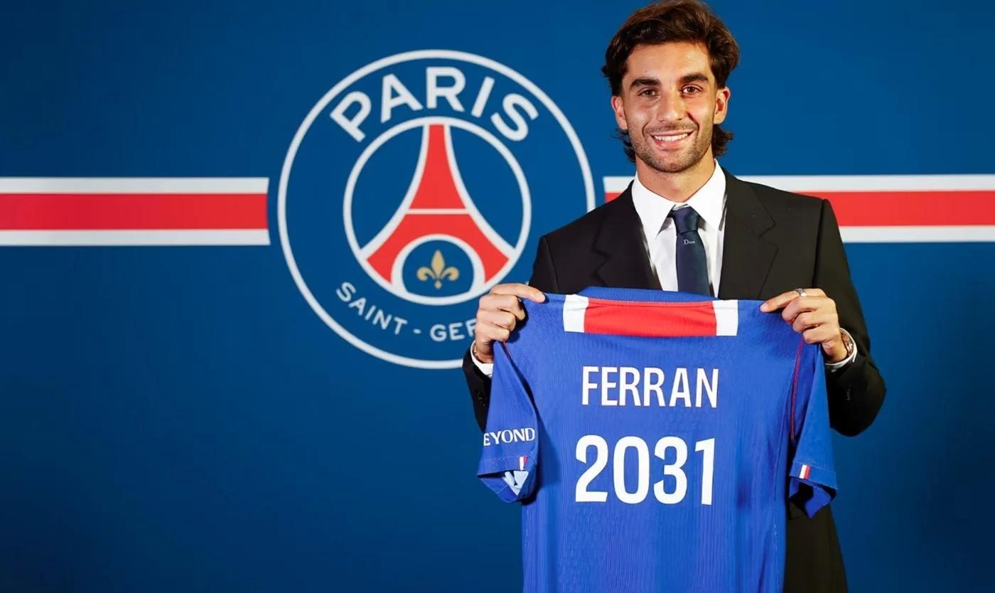 PSG ảnh 2