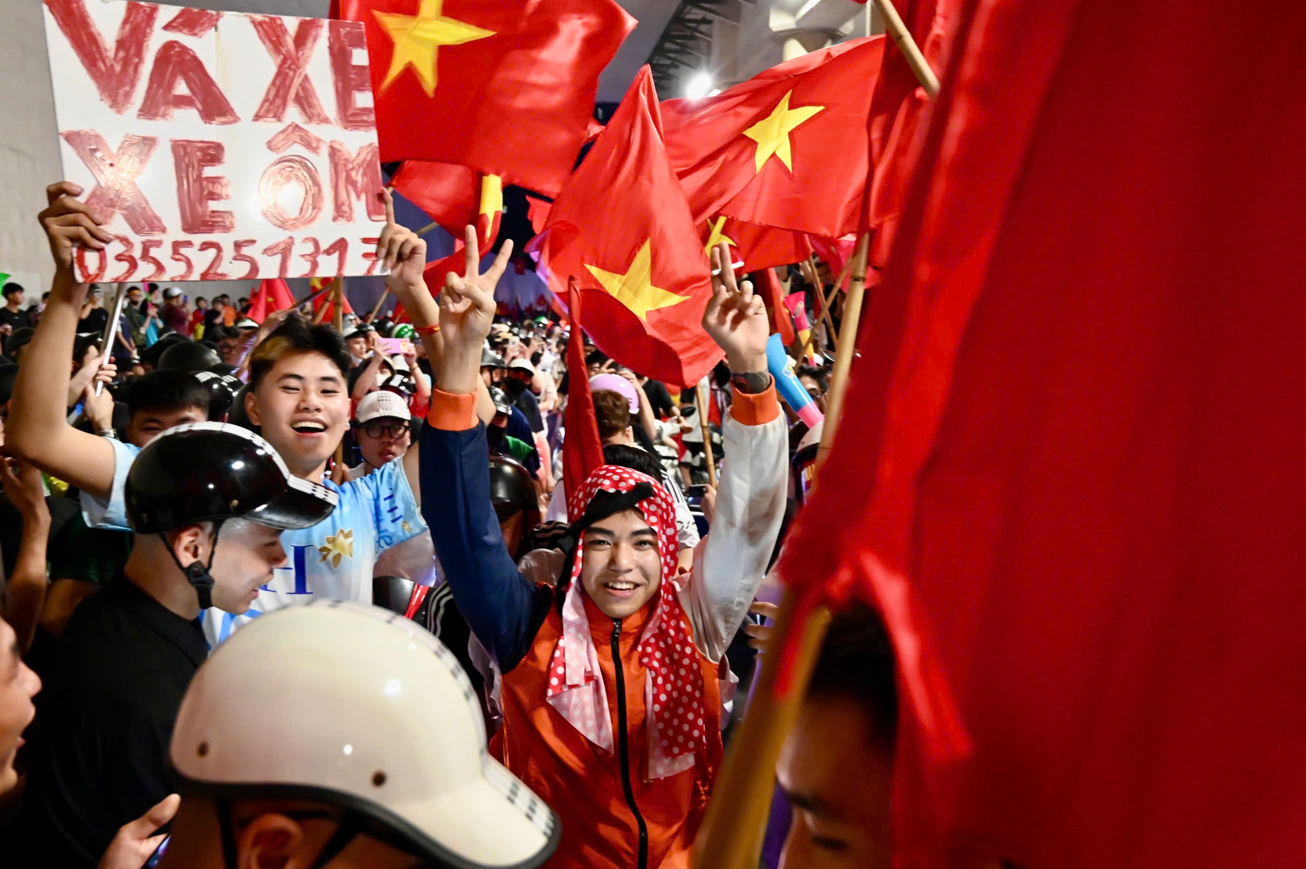 Việt Nam vs Malaysia ảnh 2