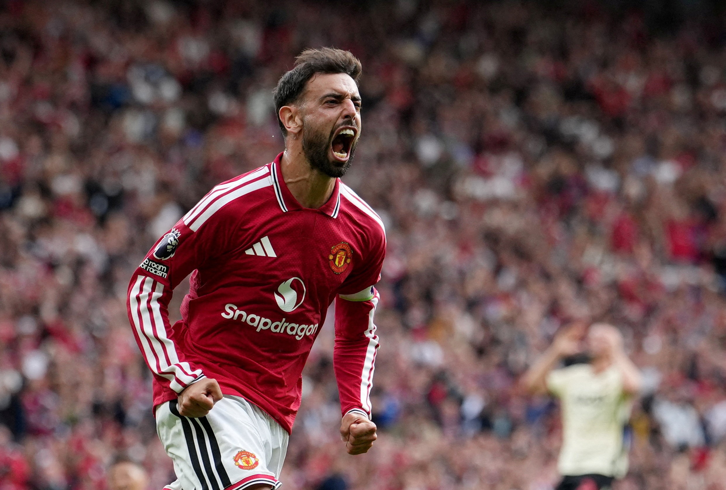MU 1-1 Ipswich: Mbeumo bỏ lỡ khó tin