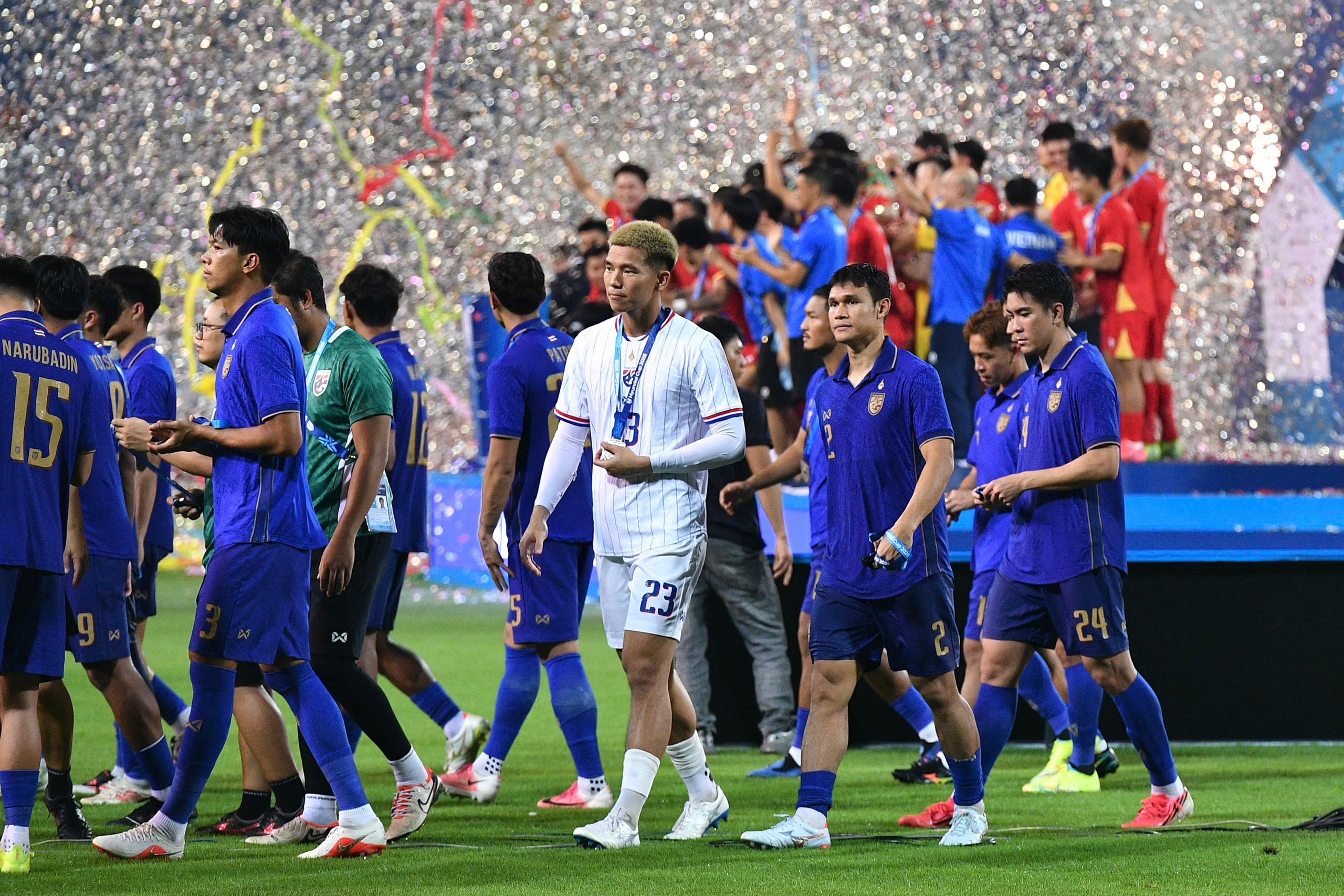Việt Nam v&ocirc; địch ảnh 3