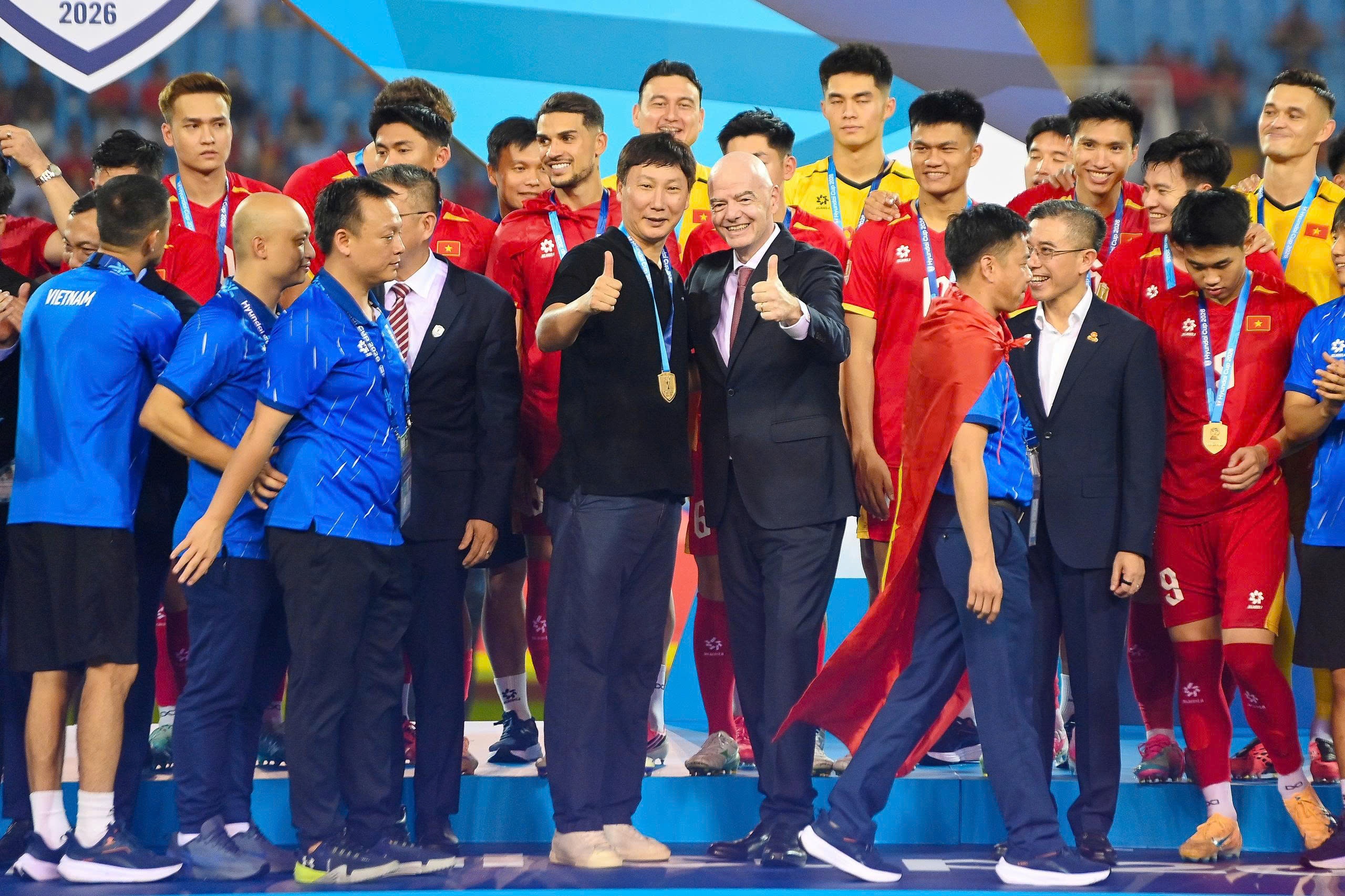 Việt Nam v&ocirc; địch ảnh 9
