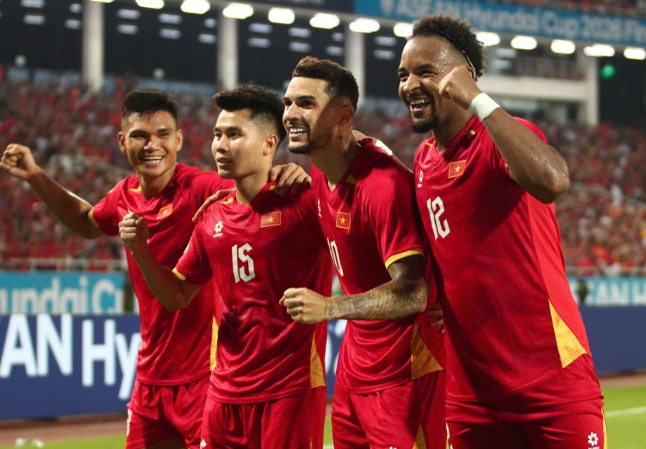 Việt Nam 1-1 Thái Lan: Hoàng Hên tỏa sáng