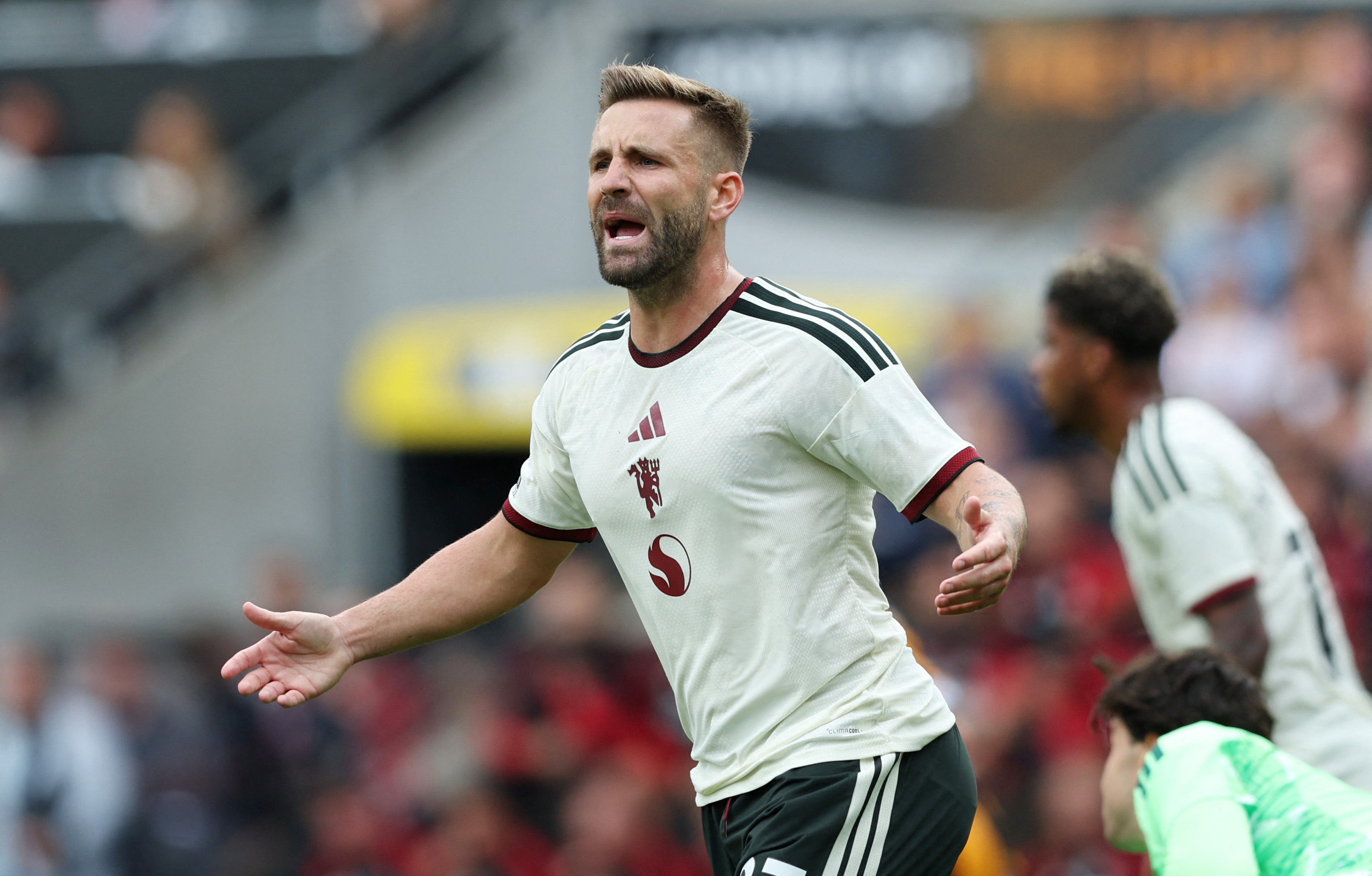 Luke Shaw đang trở thành tử huyệt của MU