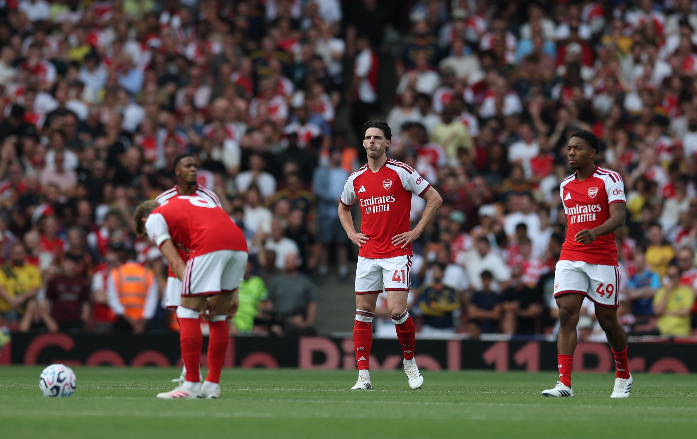 Arsenal ảnh 2
